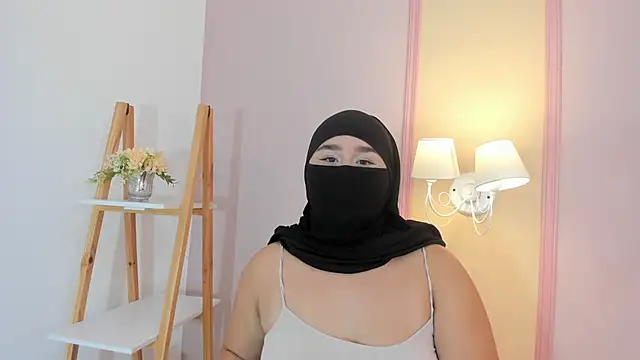 _zharaa élő XXX-chatje