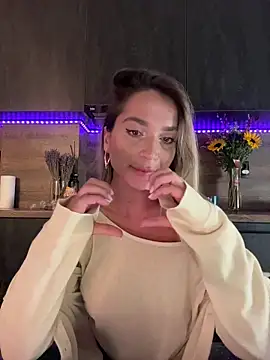 Chatroom XXX en direct de Ivy_Bae