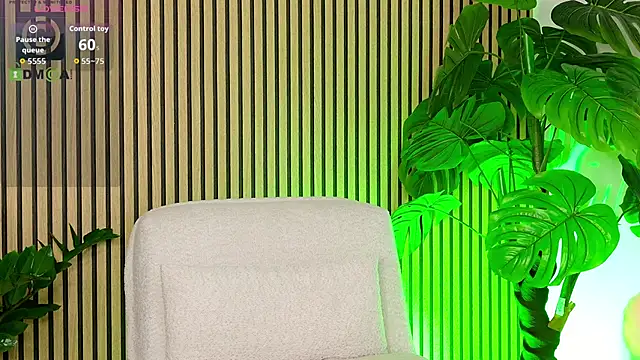 Chat +18 de BelovedKhlloee ao vivo