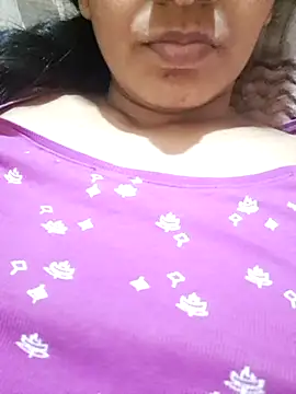 MILFybar Live XXX-chat