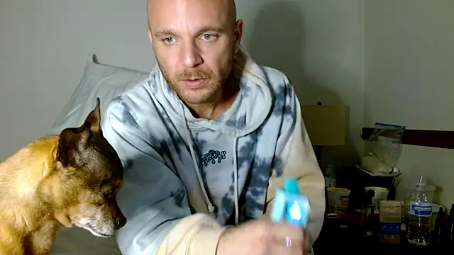 FrankieFuckMe Pertunjukan Webcam