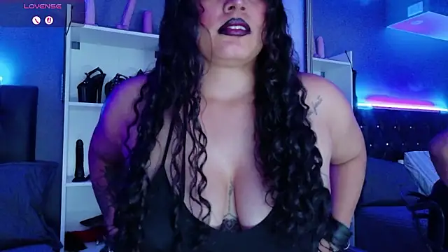 Chat +18 de MariaGaitan ao vivo