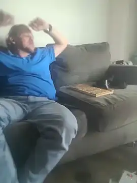 Chat XXX Live yourMasterisBored