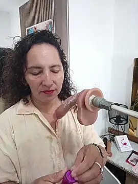 Luna_Naughty1 Live XXX-Chat