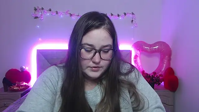 Онлайн чат XXX XX_Daniella_XX