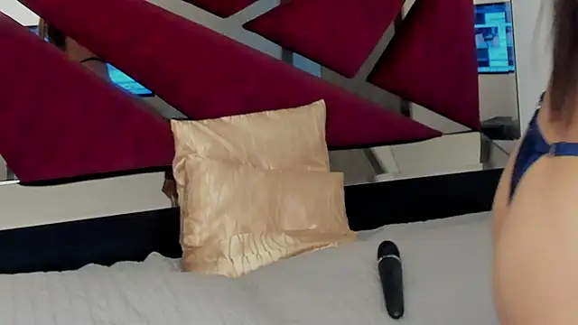 Sembang XXX Secara Langsung FaloonRoussel