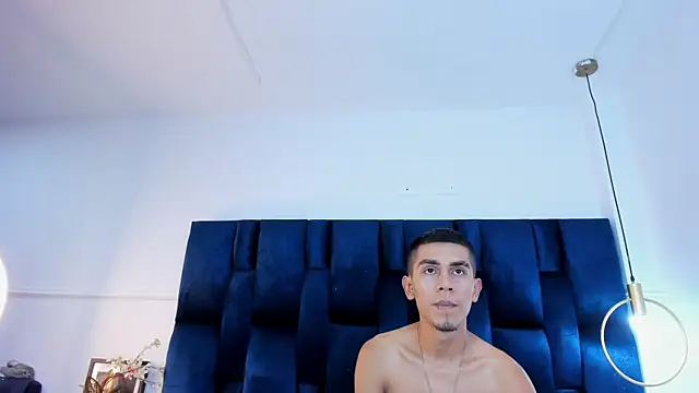 your_d0ll1 – Live XXX-chat