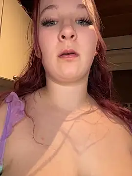 LittleChaosQueen Chat XXX live