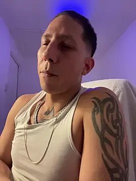 TitanNoir webcam show