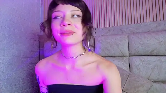 AnyaDobe1 Chat XXX live