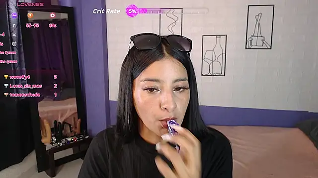 skinny_Yizz's Live XXX Chat