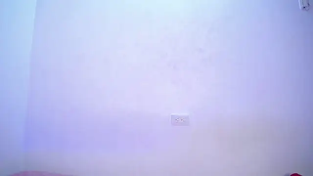 دردشة SharlottEssence الجنسية المباشرة