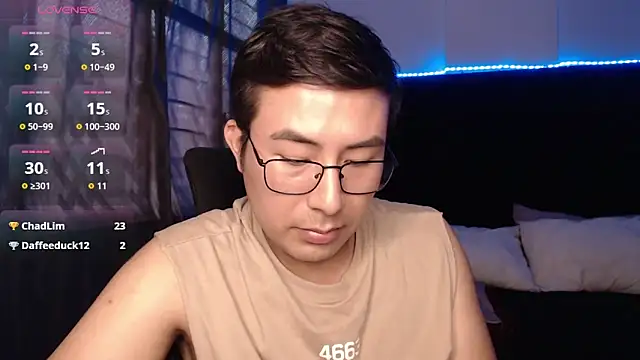 andrewmhilton_ 网络视讯表演