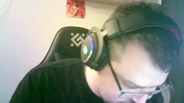 Živý XXX chat SirAbuser