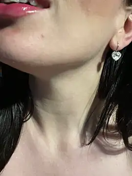 عرض كام JolieBee