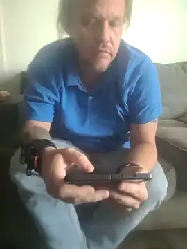 yourMasterisBored: онлайн-секс-чат