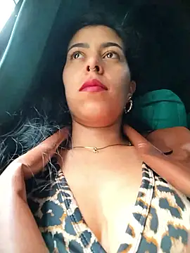 Luianna 现场XXX聊天