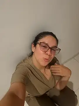 Aila_Phone – Live XXX-chat