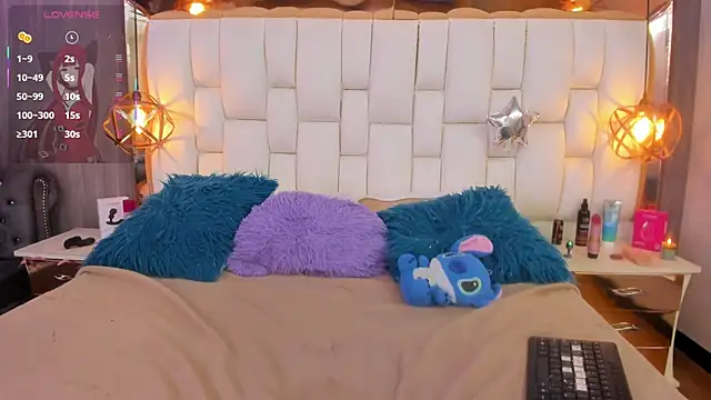 Foxxy_Doll: вебкам-шоу