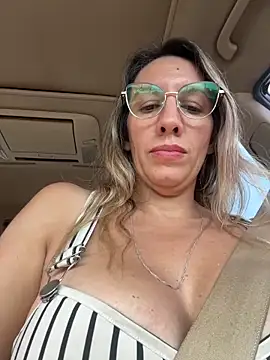 Czat XXX na żywo – Gatitacarlita