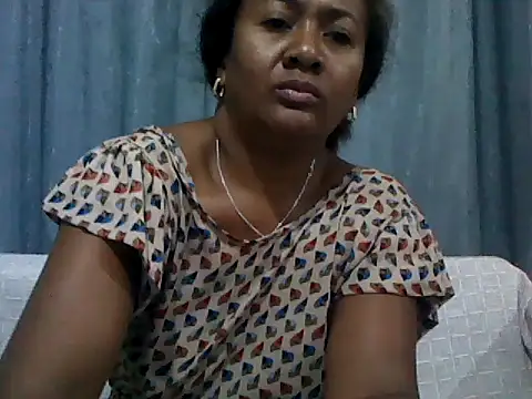 Chat XXX en directo de sexyladii