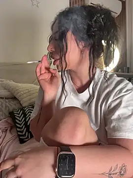 Pokazy przed kamerką – KimArts