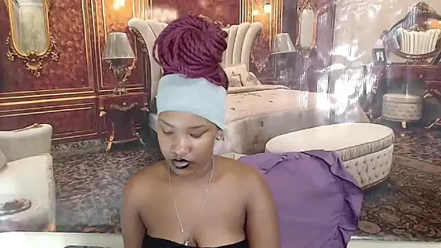 EroticSexyPrada Live XXX-Chat