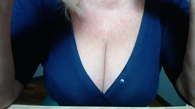 BlondyLeeBest's Live XXX Chat