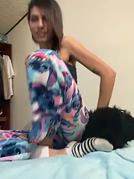 ImCrazzy Adlı Modelin Canlı XXX Sohbeti