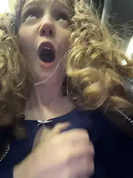 outside_rosy Obrolan Langsung XXX