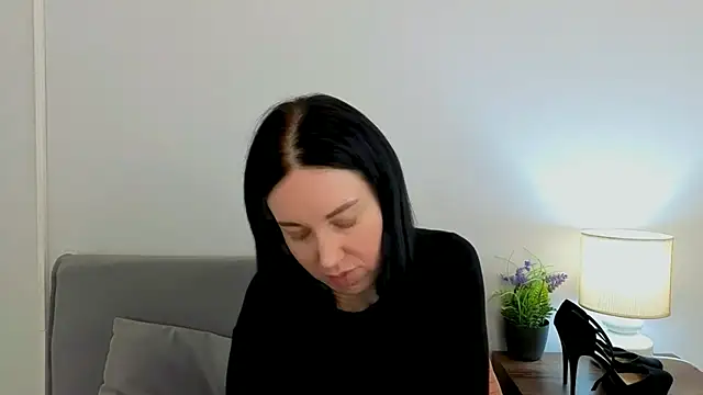 MiaFairのライブXXXチャット