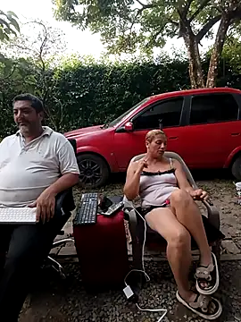 hotandfierylatinos2023's Live XXX Chat