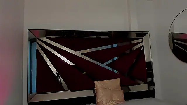 FaloonRoussel 现场XXX聊天