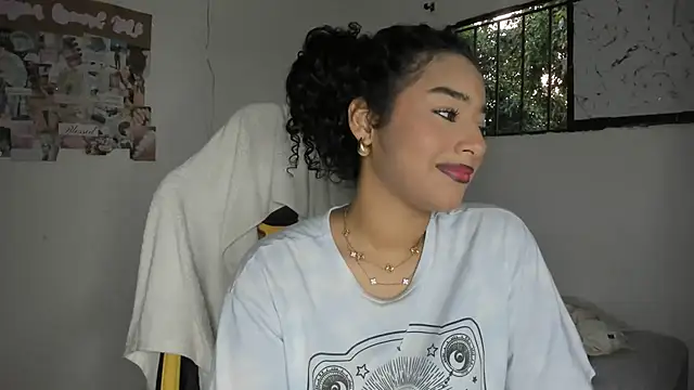 emily_stars1 웹캠 쇼