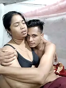 Онлайн чат XXX Priankaboudi