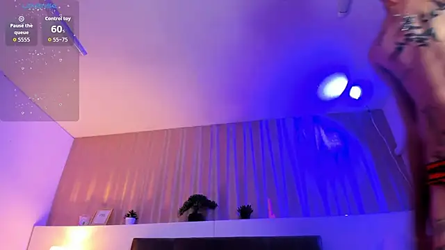 Pokazy przed kamerką – Julien_Ansel