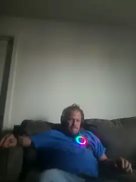 yourMasterisBored webkamerás műsora