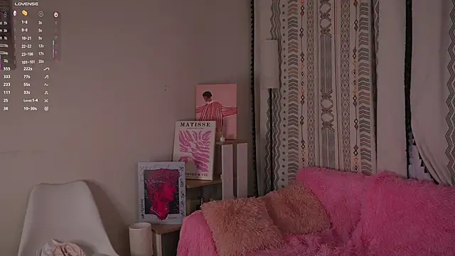 دردشة CarmaOlen الجنسية المباشرة