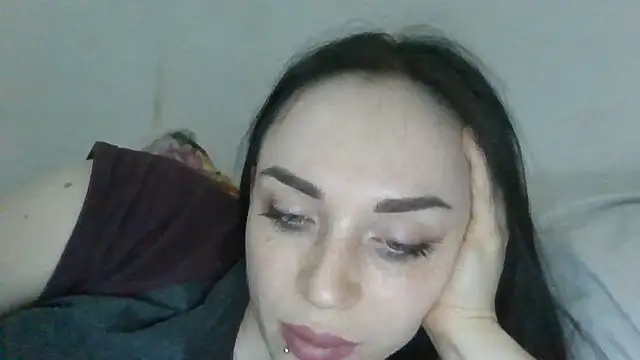 Trinsy_Love Chat XXX in diretta