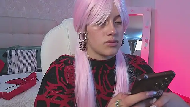 _sharlotte777's Live XXX Chat