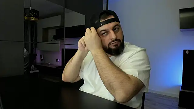 دردشة DravenPeak الجنسية المباشرة