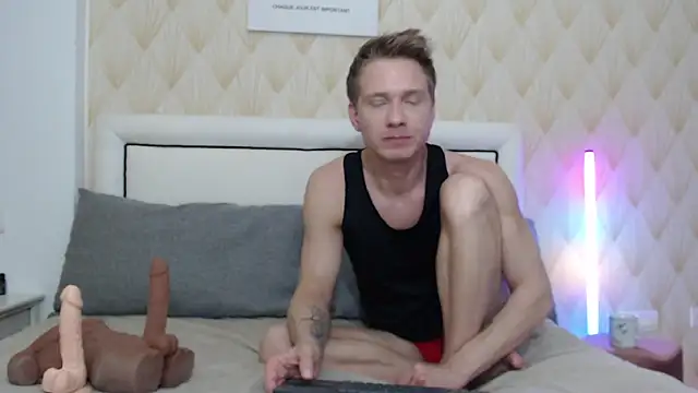 Вебкам-шоу redheadxxl