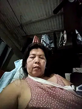 TropicalFlower: διαδικτυακό σόου στην κάμερα