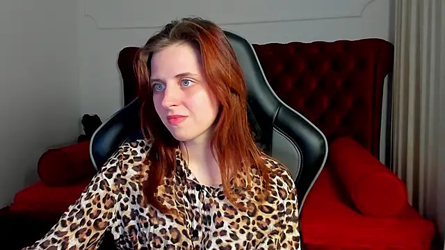 Chatroom XXX en direct de FreyaVey