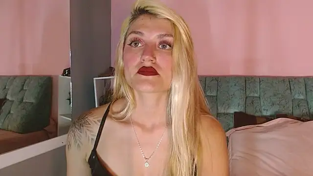 แชท XXX สดของ Camila_Russoo