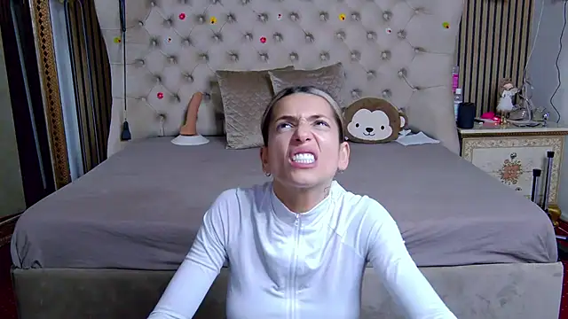 PlayfulShow Webcam show