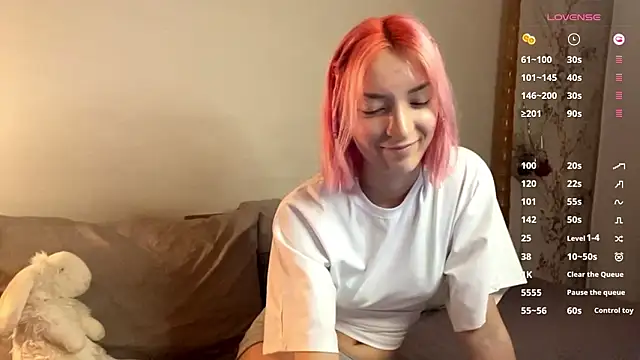 JanneAtop's Live XXX Chat