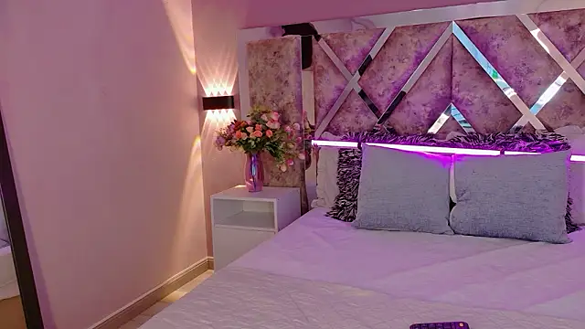 JaneeDaviss' Live XXX Chat