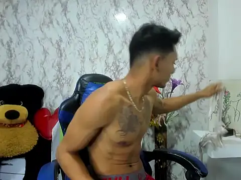 Dominic_Blaze 现场XXX聊天