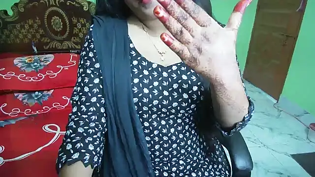 BengaliQueenStar 라이브 XXX 채팅